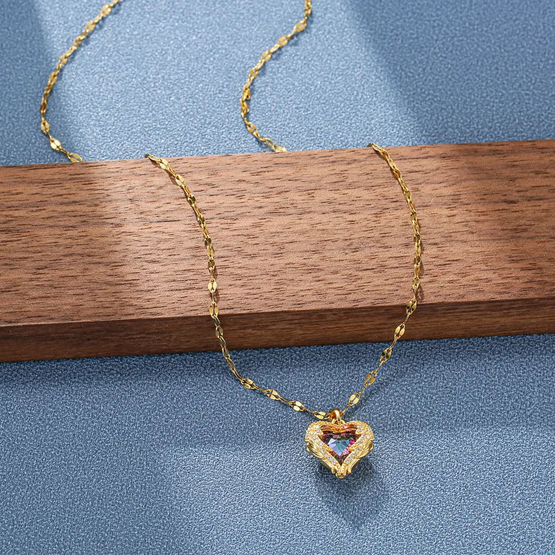 Collar Corazón Prisma